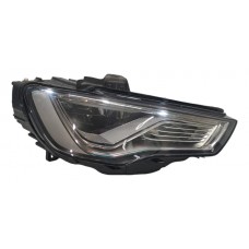 Farol L E Audi S3 2014 (c/detalhe)