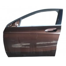 Porta Dianteira Esquerda Mercedes A200 2015 (c/detalhe)